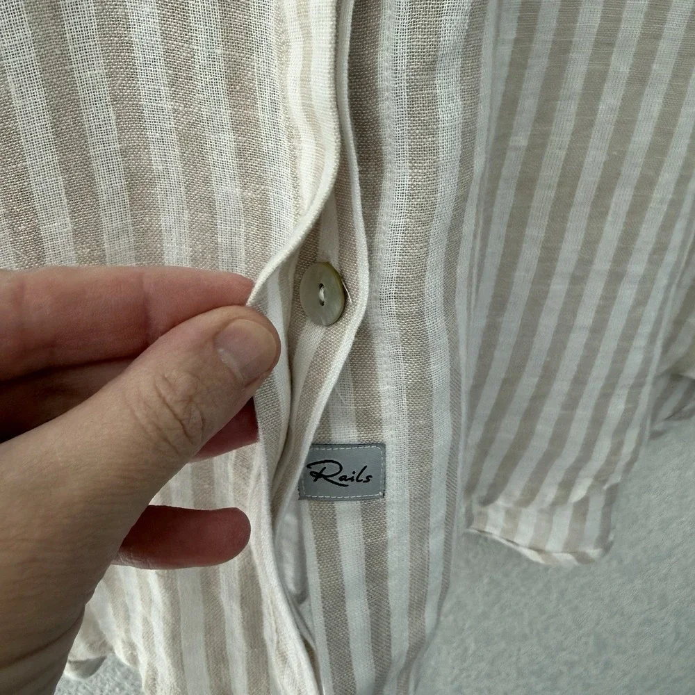 Rails Womens 100% Linen Cito Top XS Beige Stripe Buttons Lagenlook Boxy Beachy - Picture 3 of 6